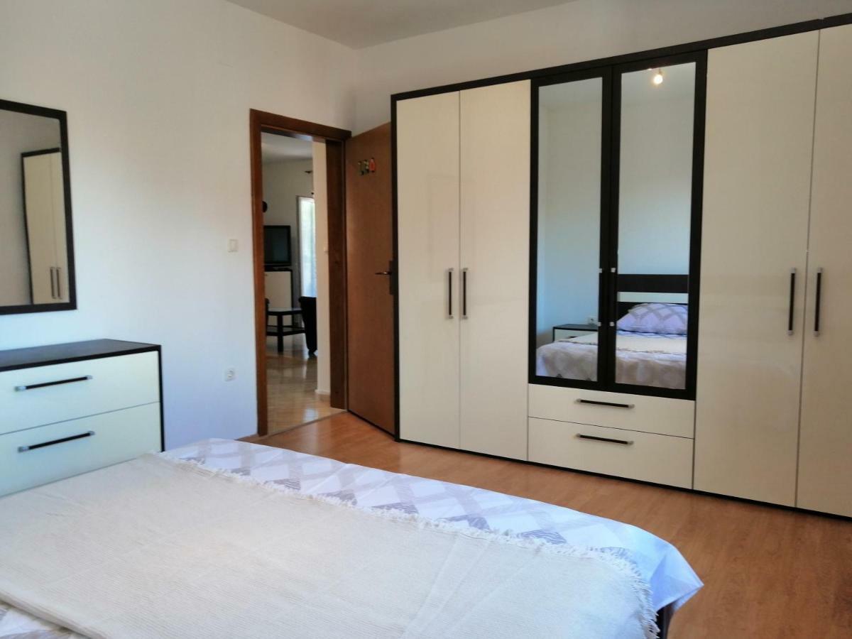 Apartman Rosanda Posedarje Extérieur photo