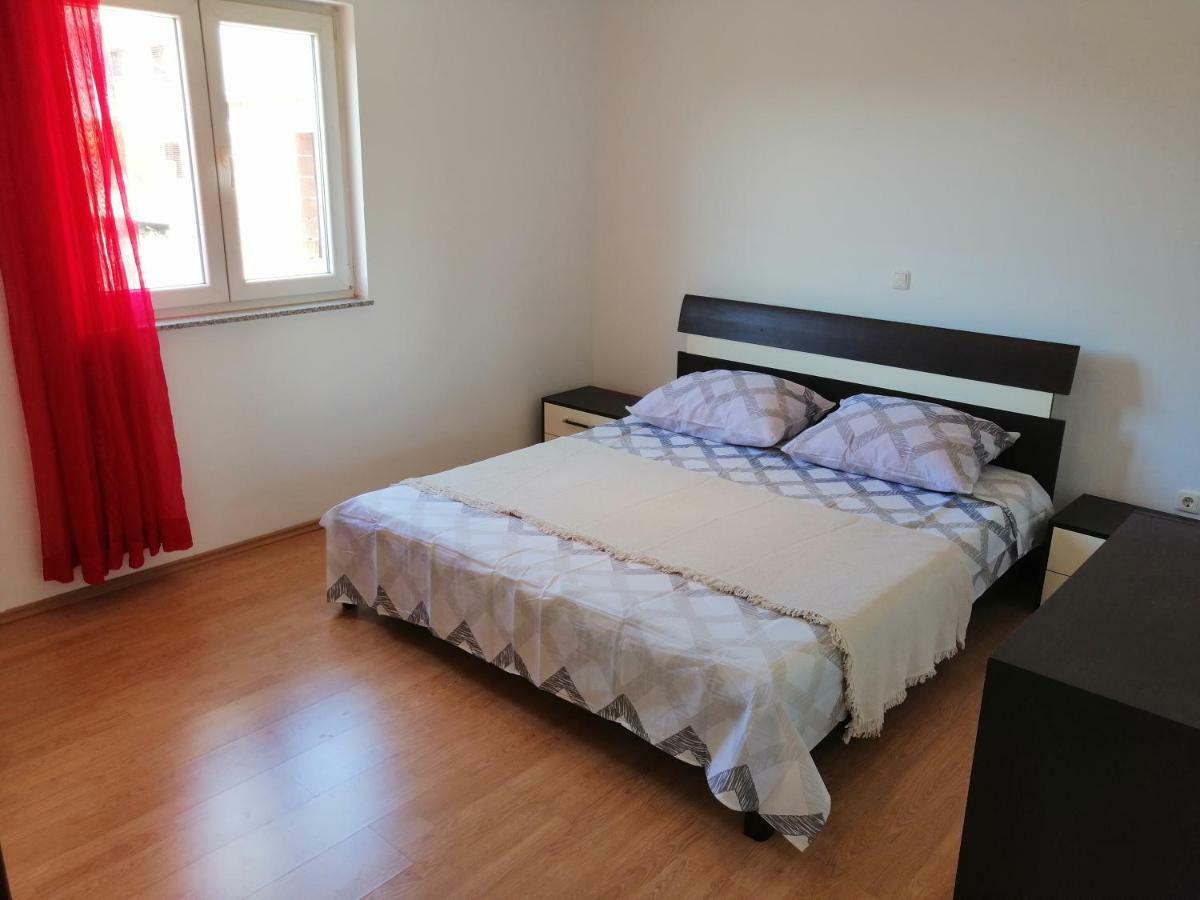 Apartman Rosanda Posedarje Extérieur photo